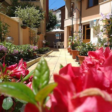 Hotel Chuchulev Sozopol Luaran gambar